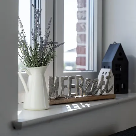 Meerzeit Mit Sauna Und Seeblick