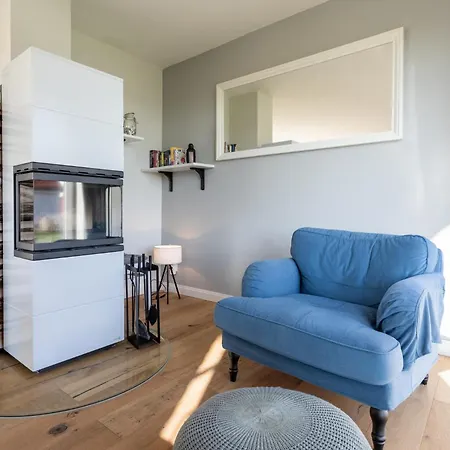 Meerzeit Ruegen Mit Reetdach, Sauna Und Wasserblick Vakantiehuis *